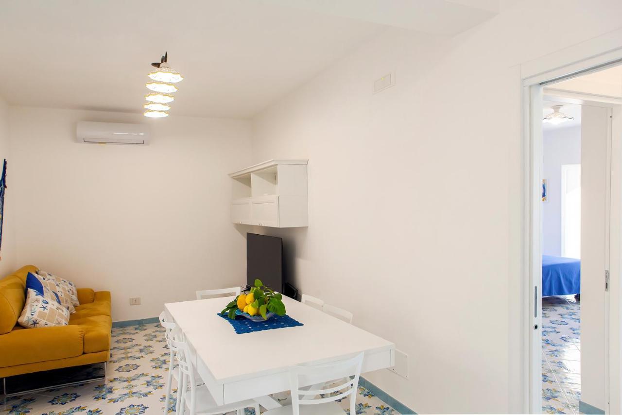 Domus Teresia - Amalfi Coast Lägenhet Furore Exteriör bild