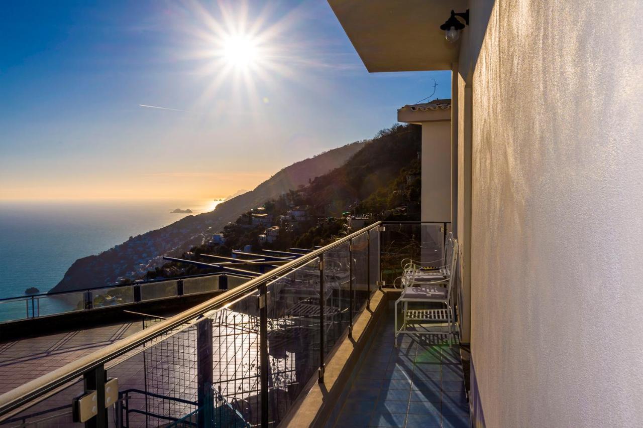 Domus Teresia - Amalfi Coast Lägenhet Furore Exteriör bild