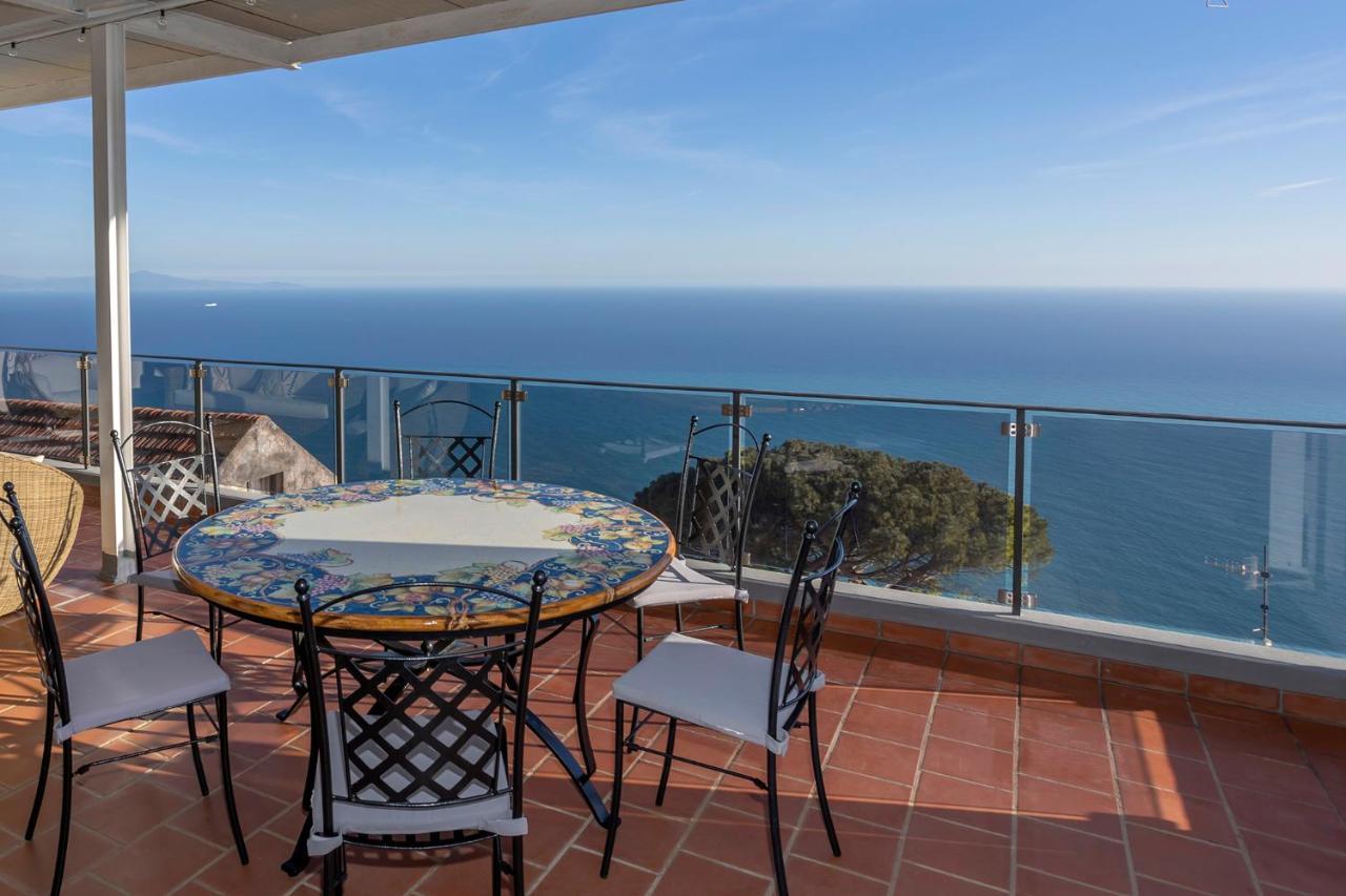 Domus Teresia - Amalfi Coast Lägenhet Furore Exteriör bild